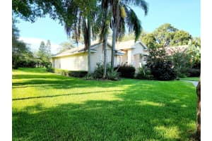 5 PINE FOREST LANE, HAINES CITY, FL 33844 - MLS#MFRTB8440245