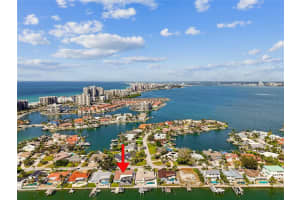 320 BELLE ISLE AVENUE, BELLEAIR BEACH, FL 33786 - MLS#MFRTB8440328