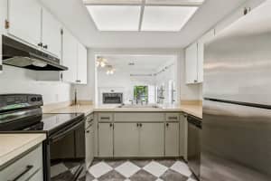 11211 ROLLINGWOOD DRIVE, PORT RICHEY, FL 34668 - MLS#MFRTB8440332