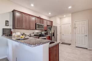 5333 SYLVESTER LOOP, TAMPA, FL 33610 - MLS#MFRTB8440341
