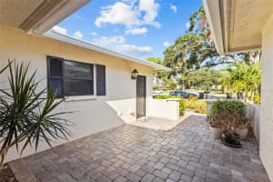 7143 FAIRWAY BEND LANE, SARASOTA, FL 34243 - MLS#MFRTB8440376