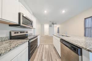 35210 DAISY MEADOW LOOP, ZEPHYRHILLS, FL 33541 - MLS#MFRTB8440396