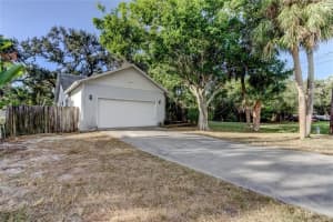 2908 WILLIAMSBURG STREET, SARASOTA, FL 34231 - MLS#MFRTB8440411
