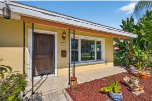 783 PLACIDO WAY, ST PETERSBURG, FL 33704 - MLS#MFRTB8440415