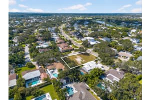 1101 SNELL ISLE BOULEVARD, ST PETERSBURG, FL 33704 - MLS#MFRTB8440472