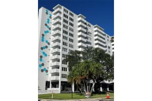 2401 Bayshore Blvd #302, TAMPA