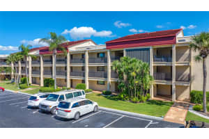 868 BAYWAY BOULEVARD, CLEARWATER BEACH, FL 33767 - MLS#MFRTB8440507