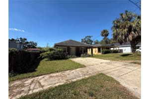 8006 10TH STREET, TAMPA, FL 33604 - MLS#MFRTB8440551