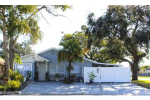 10301 Fernglen Pl, TAMPA 10301 Fernglen Pl, TAMPA