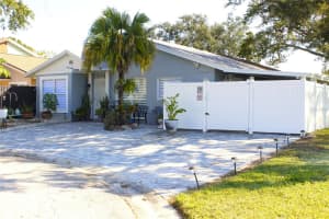 10301 FERNGLEN PLACE, TAMPA, FL 33624 - MLS#MFRTB8440568