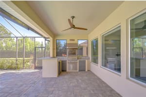 1018 TRACEY ANN LOOP, SEFFNER, FL 33584 - MLS#MFRTB8440569