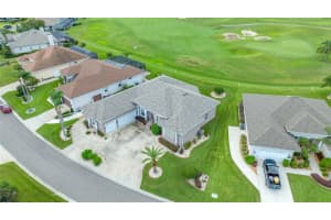 6750 HUNTINGTON HILLS BOULEVARD, LAKELAND, FL 33810 - MLS#MFRTB8440570