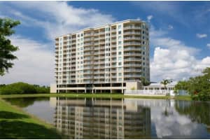 10851 MANGROVE CAY LANE, ST PETERSBURG, FL 33716 - MLS#MFRTB8440583