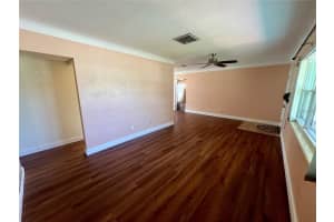 6700 17TH LANE, ST PETERSBURG, FL 33702 - MLS#MFRTB8440589