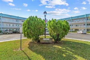 2455 Finlandia Ln #39, CLEARWATER 2455 Finlandia Ln #39, CLEARWATER
