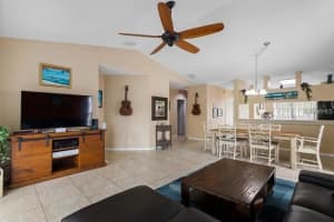 11411 HARBOR WAY, LARGO, FL 33774 - MLS#MFRTB8440608