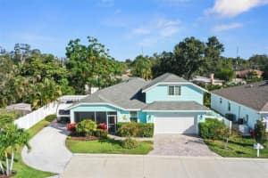 630 Athens St Dunedin, FL 34698 - Off Market