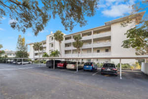 1524 LAKEVIEW ROAD, CLEARWATER, FL 33756 - MLS#MFRTB8440641