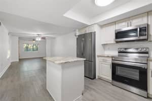 1524 LAKEVIEW ROAD, CLEARWATER, FL 33756 - MLS#MFRTB8440641