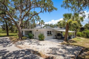 5270 Miller Bayou Dr Port Richey, FL 34668 - Off Market