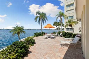 4550 COVE CIRCLE, ST PETERSBURG, FL 33708 - MLS#MFRTB8440690