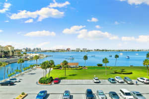 4550 COVE CIRCLE, ST PETERSBURG, FL 33708 - MLS#MFRTB8440690