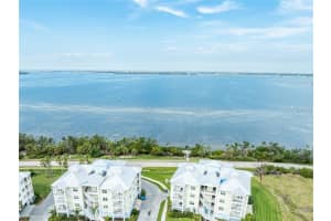 7611 34TH AVENUE, BRADENTON, FL 34209 - MLS#MFRTB8440723
