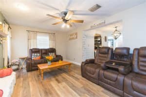 821 WALNUT DRIVE, SEFFNER, FL 33584 - MLS#MFRTB8440769