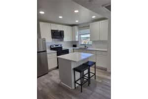 4650 COVE CIRCLE, ST PETERSBURG, FL 33708 - MLS#MFRTB8440790