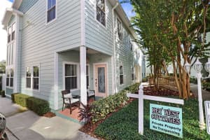 632 CHARLES COURT, ST PETERSBURG, FL 33701 - MLS#MFRTB8440806