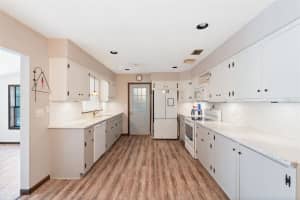 811 MOONLIGHT LANE LANE, BROOKSVILLE, FL 34601 - MLS#MFRTB8440818