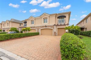 657 SAXONY BOULEVARD, ST PETERSBURG, FL 33716 - MLS#MFRTB8440826