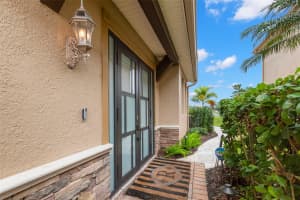 657 SAXONY BOULEVARD, ST PETERSBURG, FL 33716 - MLS#MFRTB8440826
