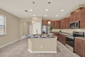 4706 WOODS LANDING LANE, TAMPA, FL 33619 - MLS#MFRTB8440827