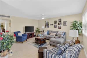 202 BEDFORD STREET, SUN CITY CENTER, FL 33573 - MLS#MFRTB8440906