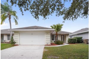 2916 SUNSET LAKES BOULEVARD, KISSIMMEE, FL 34747 - MLS#MFRTB8440909