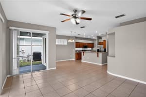 2916 SUNSET LAKES BOULEVARD, KISSIMMEE, FL 34747 - MLS#MFRTB8440909