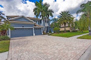 16224 IVY LAKE DRIVE, ODESSA, FL 33556 - MLS#MFRTB8440939