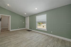 941 65TH STREET, ST PETERSBURG, FL 33707 - MLS#MFRTB8440997