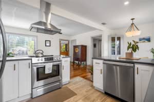 1535 35TH AVENUE, ST PETERSBURG, FL 33704 - MLS#MFRTB8441015