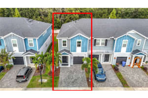 2881 GRAND KEMERTON PLACE, TAMPA, FL 33618 Sold 12/19/25