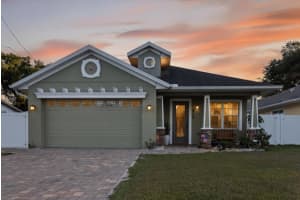 812 W Country Club Dr, TAMPA