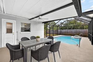 4907 CRESTHILL DRIVE, TAMPA, FL 33615 - MLS#MFRTB8441060