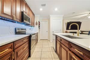 7604 SUNSHINE BRIDGE AVENUE, GIBSONTON, FL 33534 - MLS#MFRTB8441086