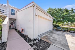 4311 HARBOR HILLS DRIVE, TAMPA, FL 33615 - MLS#MFRTB8441105