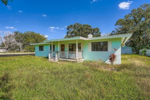 421 SHORE DRIVE, OLDSMAR, FL 34677 Sold 12/11/25