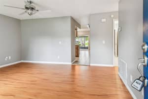 16214 PEBBLEBROOK DRIVE, TAMPA, FL 33624 - MLS#MFRTB8441134
