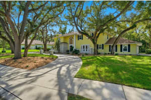 2035 INDIAN CREEK COURT, DUNEDIN, FL 34698 - MLS#MFRTB8441140