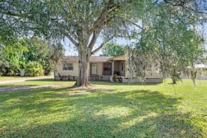 11520 CORWIN STREET, GIBSONTON, FL 33534 - MLS#MFRTB8441168