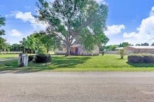 11520 CORWIN STREET, GIBSONTON, FL 33534 - MLS#MFRTB8441168